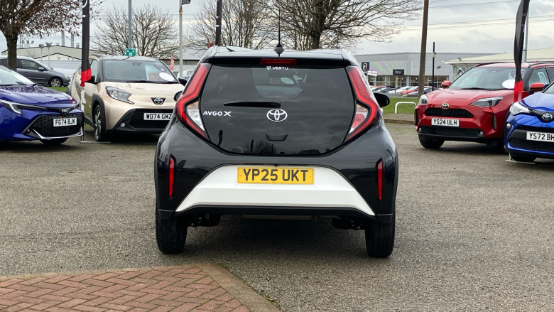 Toyota Aygo X 1.0 VVT-i Edge 5dr Petrol Hatchback